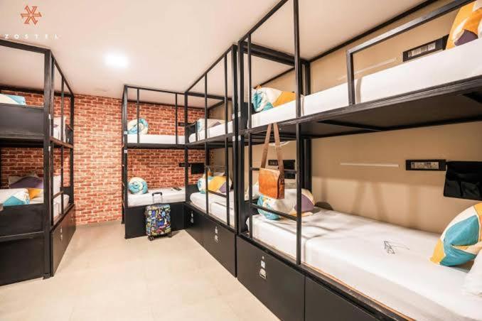 Friends Hostel And Pg House Βομβάη Εξωτερικό φωτογραφία
